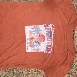 I am selling this western style small t-shirt